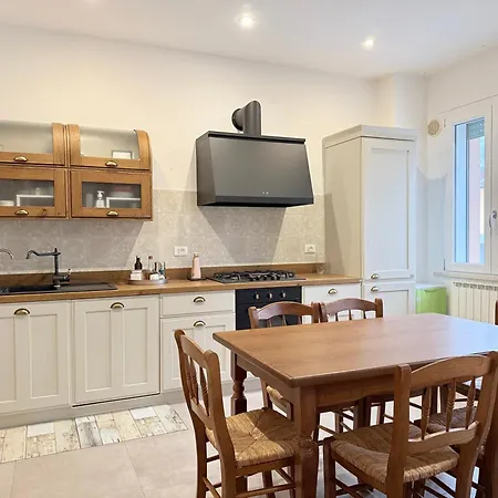 Se199 - Senigallia, Accogliente E Spazioso Trilocale Comodo Al Centro